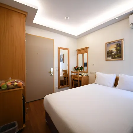 Отель Park Star Taksim 3*
