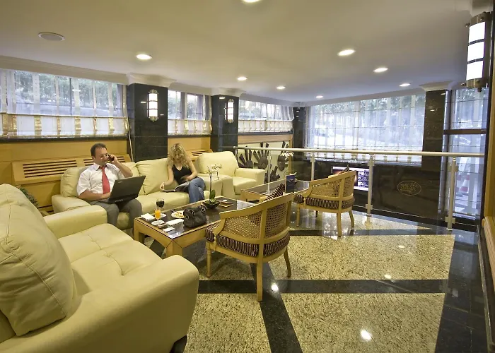 Hotel Park Star Taksim 3*